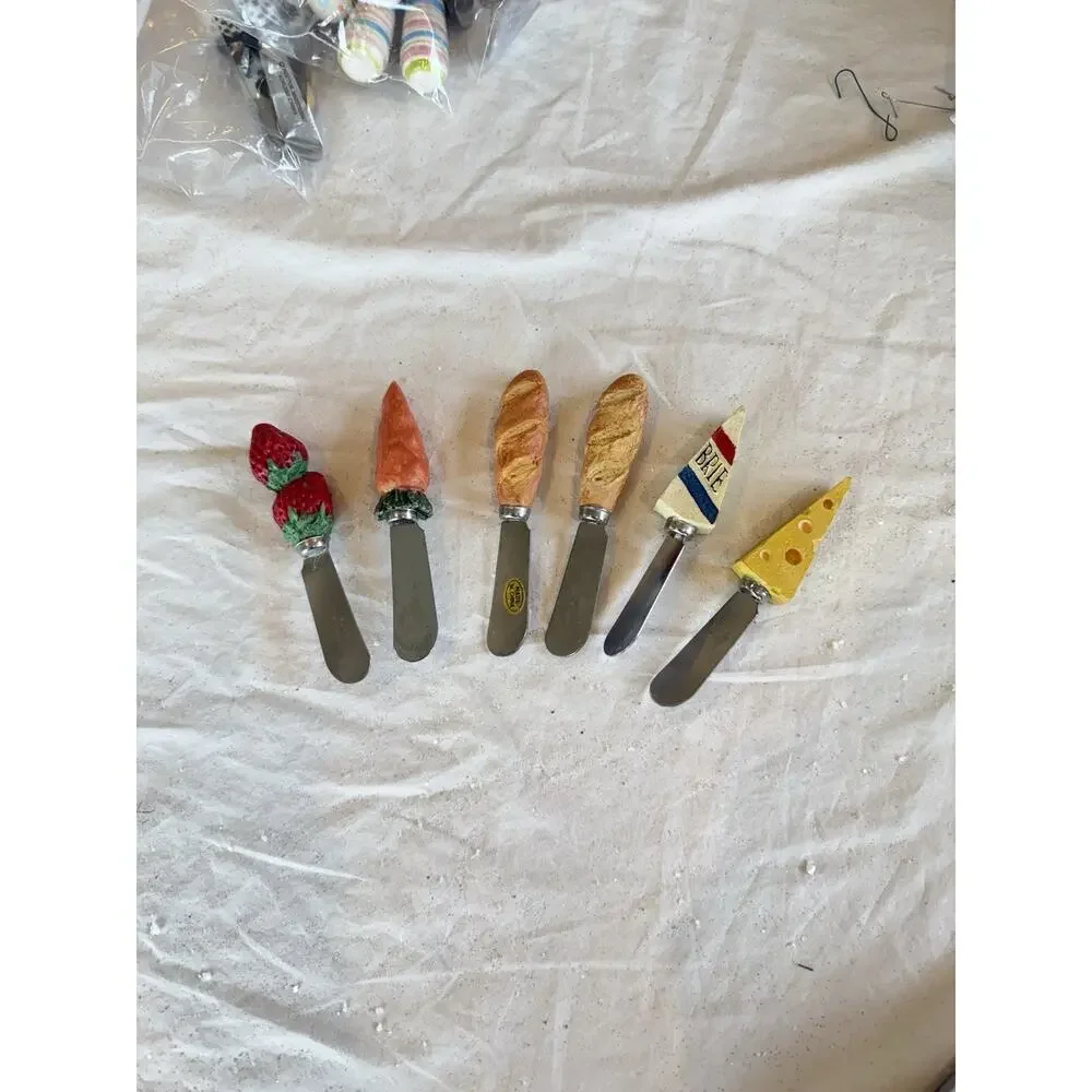 Lot 6 Vintage Novelty Cheese & Butter Stainless Steel‎ Blade Spreaders Ceramic
